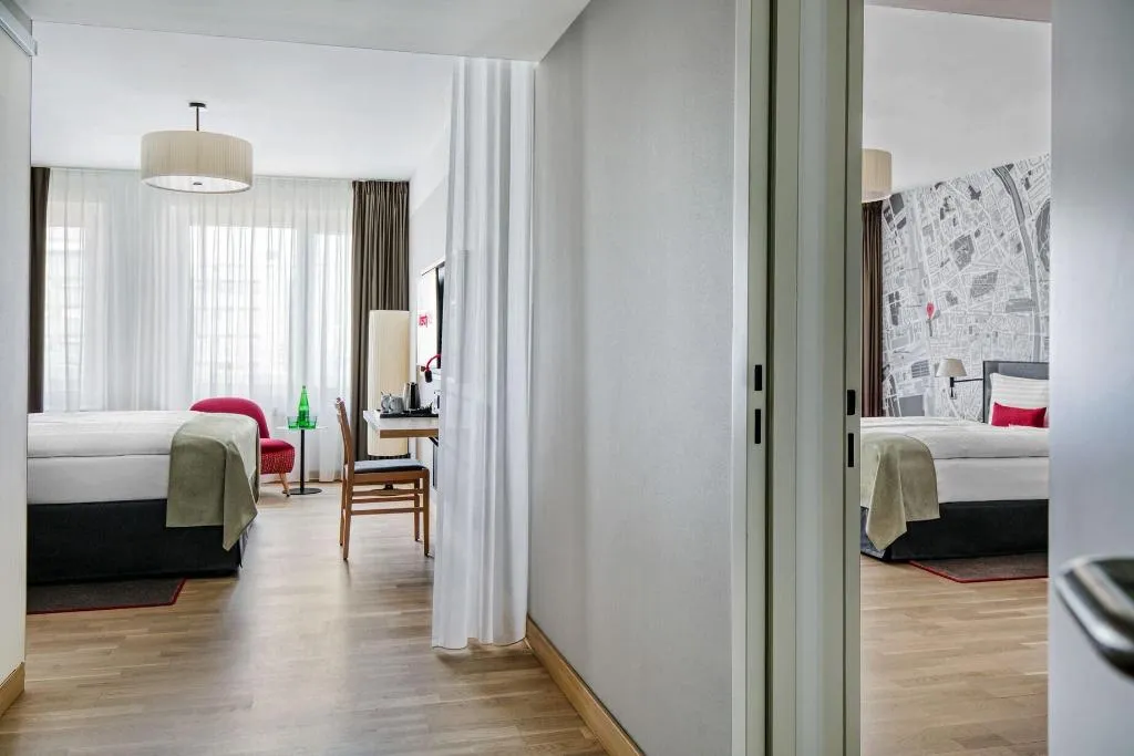 Room, IntercityHotel Amsterdam Airport, Amsterdam