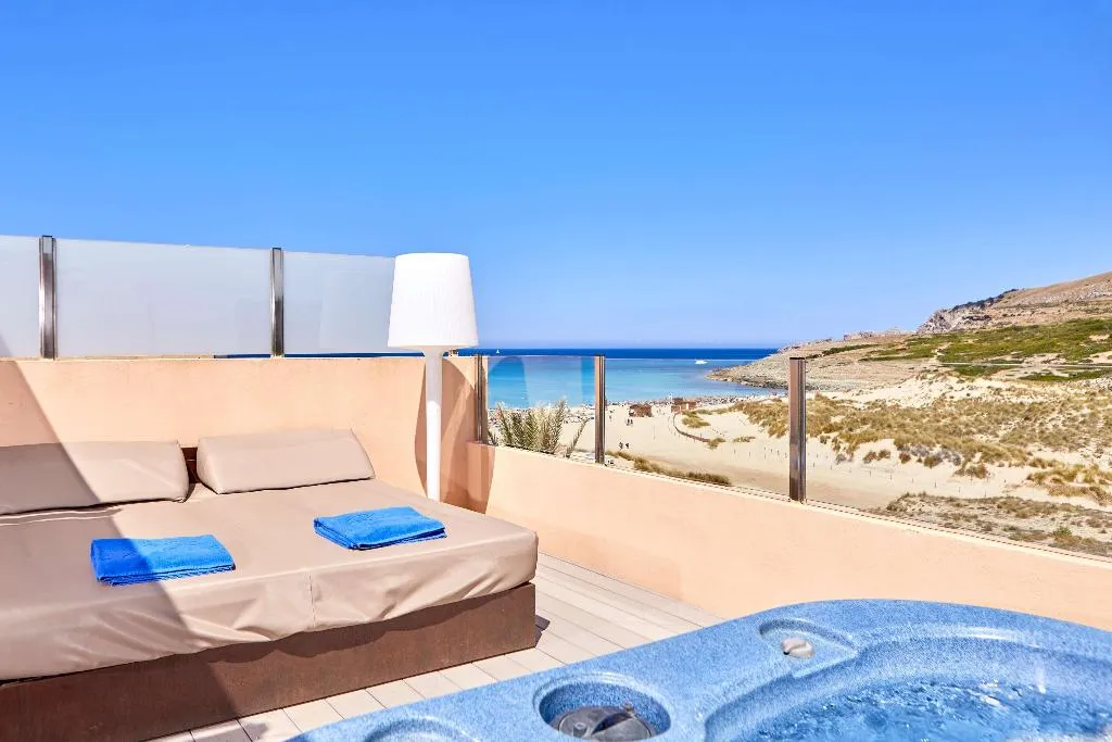 Room, Zafiro Cala Mesquida, Majorca