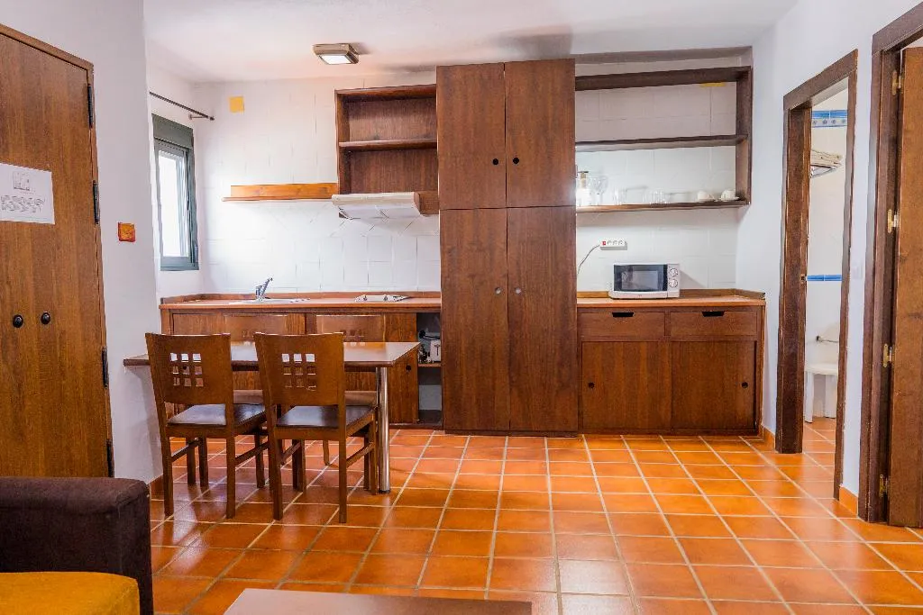 APARTMENT CAPACITY 4 ONE BEDROOM Room, Los Veneros, Seville