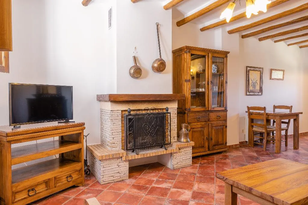 VILLA WITH PRIVATE POOL Room, Cortijo La Presa, Andalucia