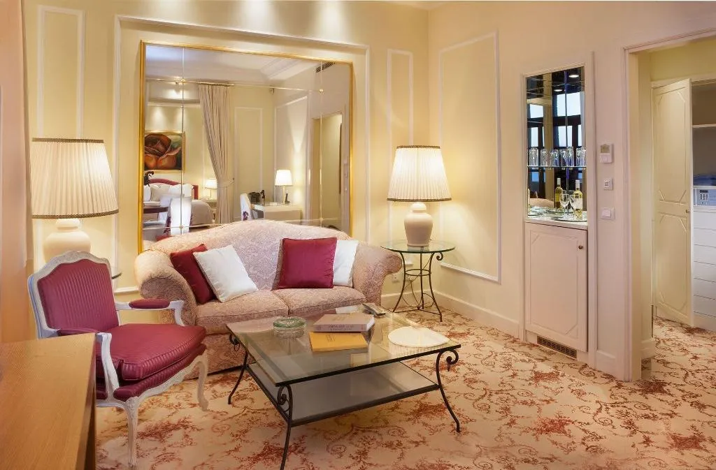 Room, Grande Albergo Delle Rose, Rhodes