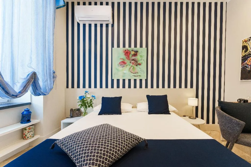 DOUBLE CITY VIEW Room, It's Room Naples, Naples
