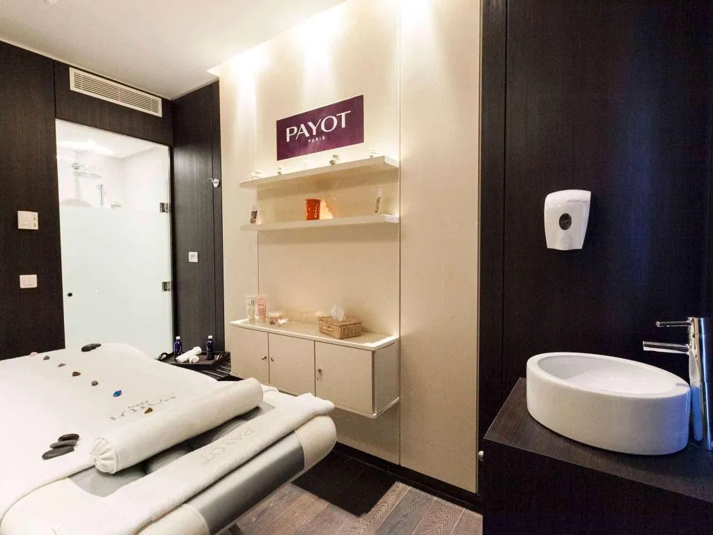 Sports and Entertainment, Novotel Tunis, Tunisia
