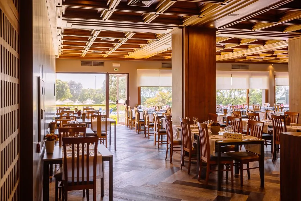 Restaurant, Axis Vermar Conference & Beach Hotel, Porto
