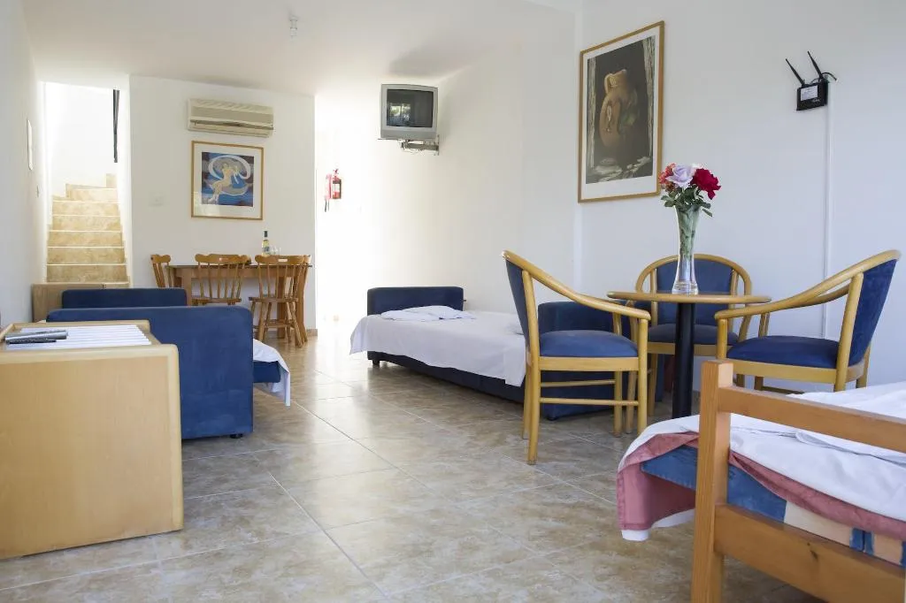 Room, Eliofos Elegant Maisonettes, Cyprus