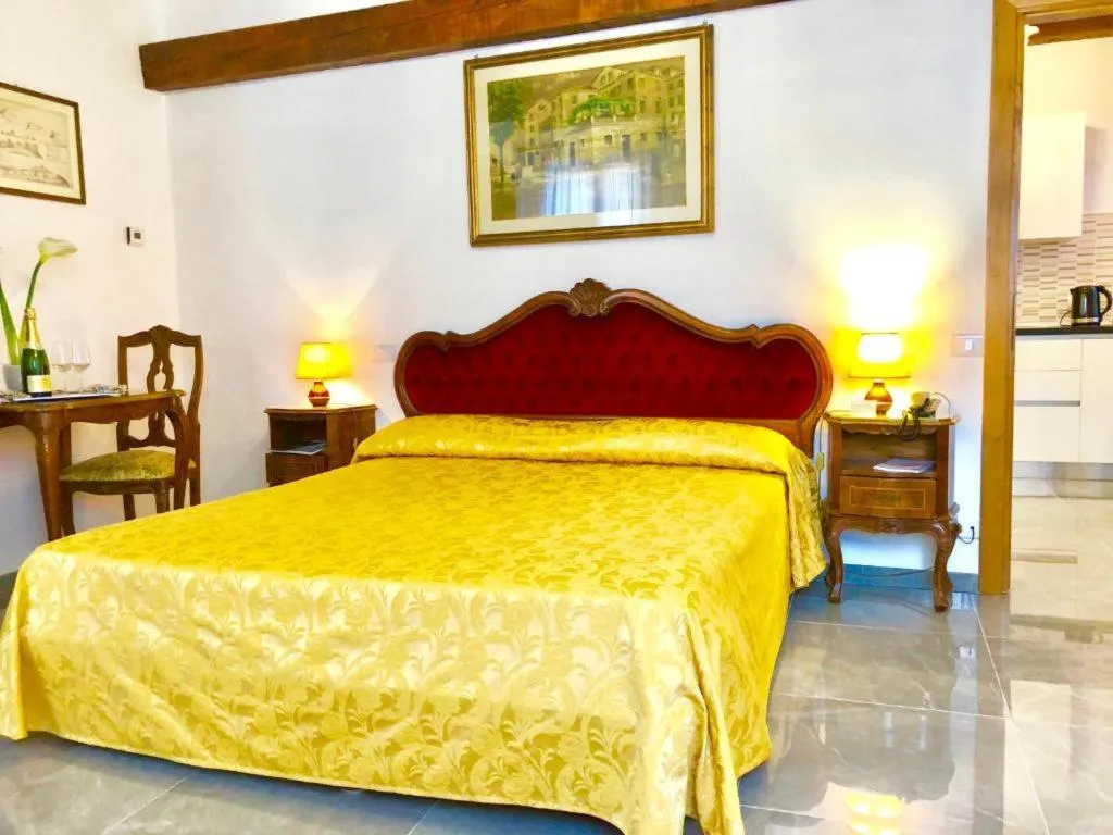 JUNIOR SUITE STANDARD Room, Hotel Ariel Silva, Venice