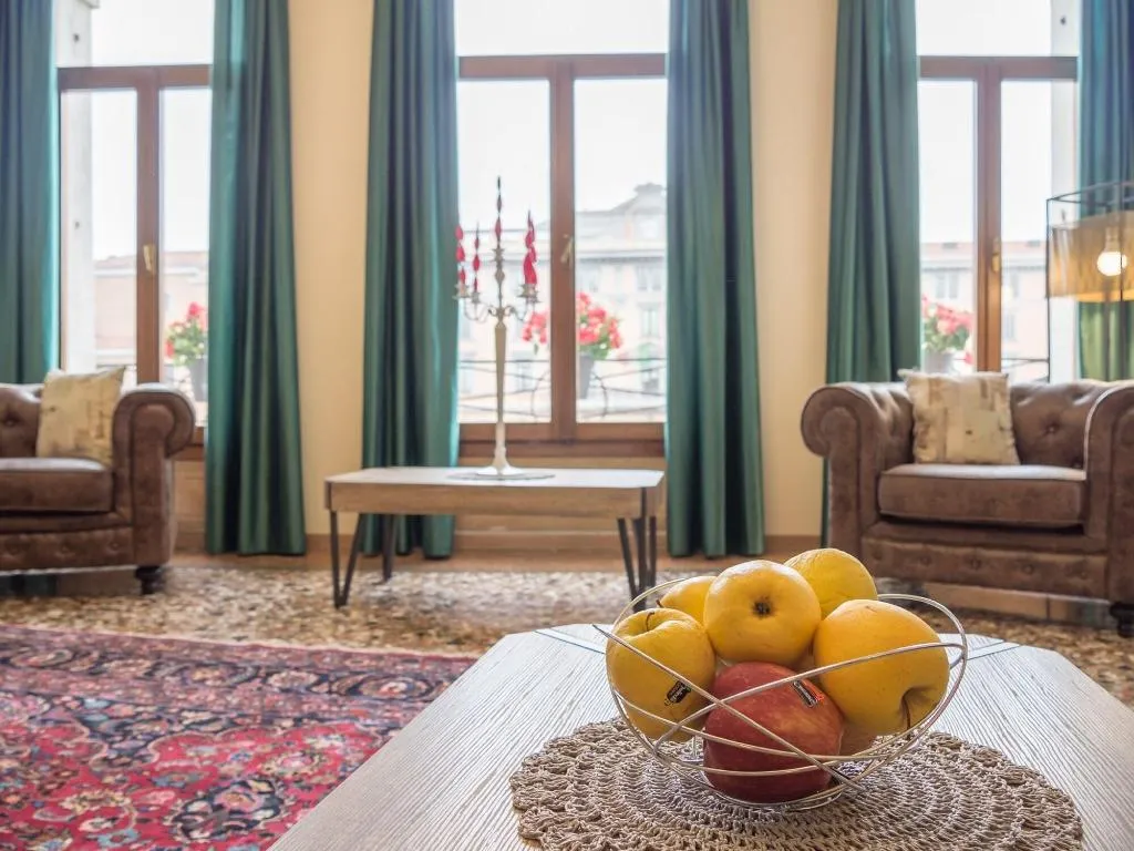 Lobby, Grand Canal Suites, Venice