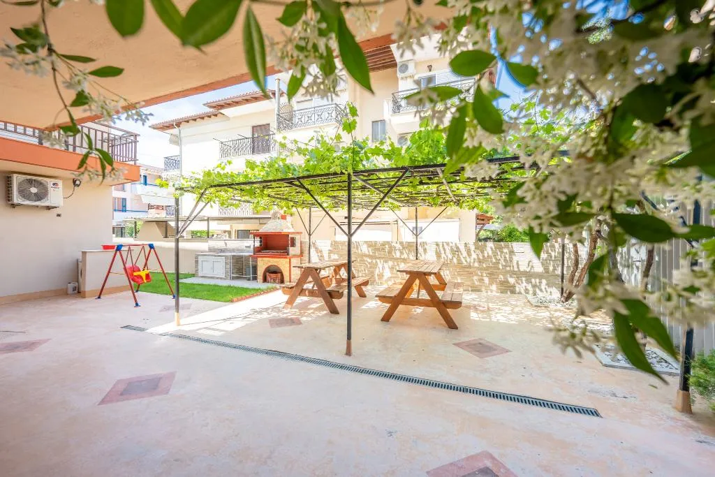 Terrace, Milonas House Apartments, Halkidiki