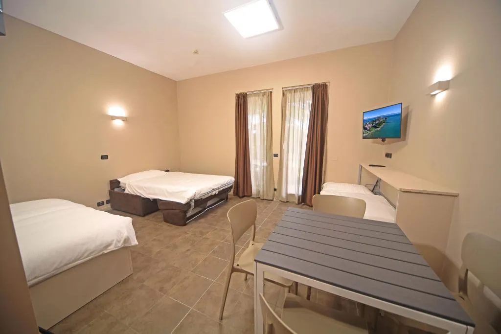 FAMILY ROOM STANDARD Room, Smeraldo, Milan