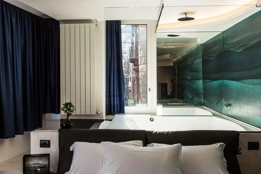 Room, The Boutique Napoli Suite, Naples