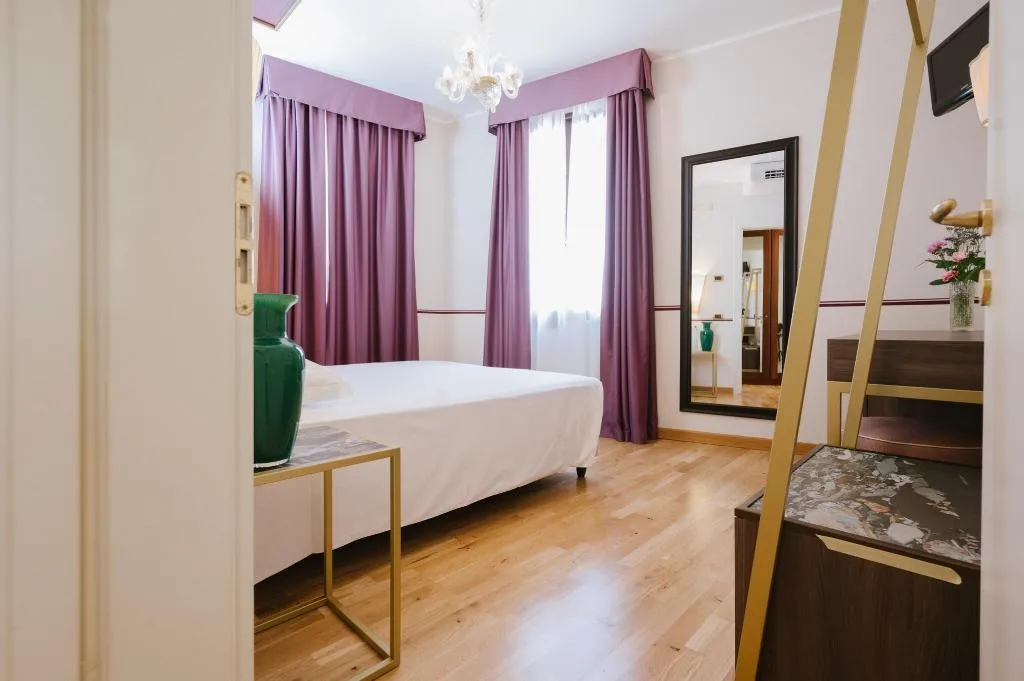 TRIPLE DELUXE Room, Do Pozzi, Venice