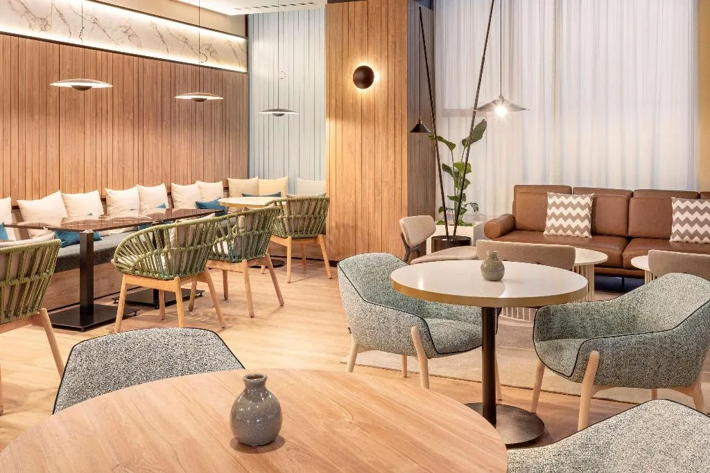 Bar, Melia Avenida America, Madrid