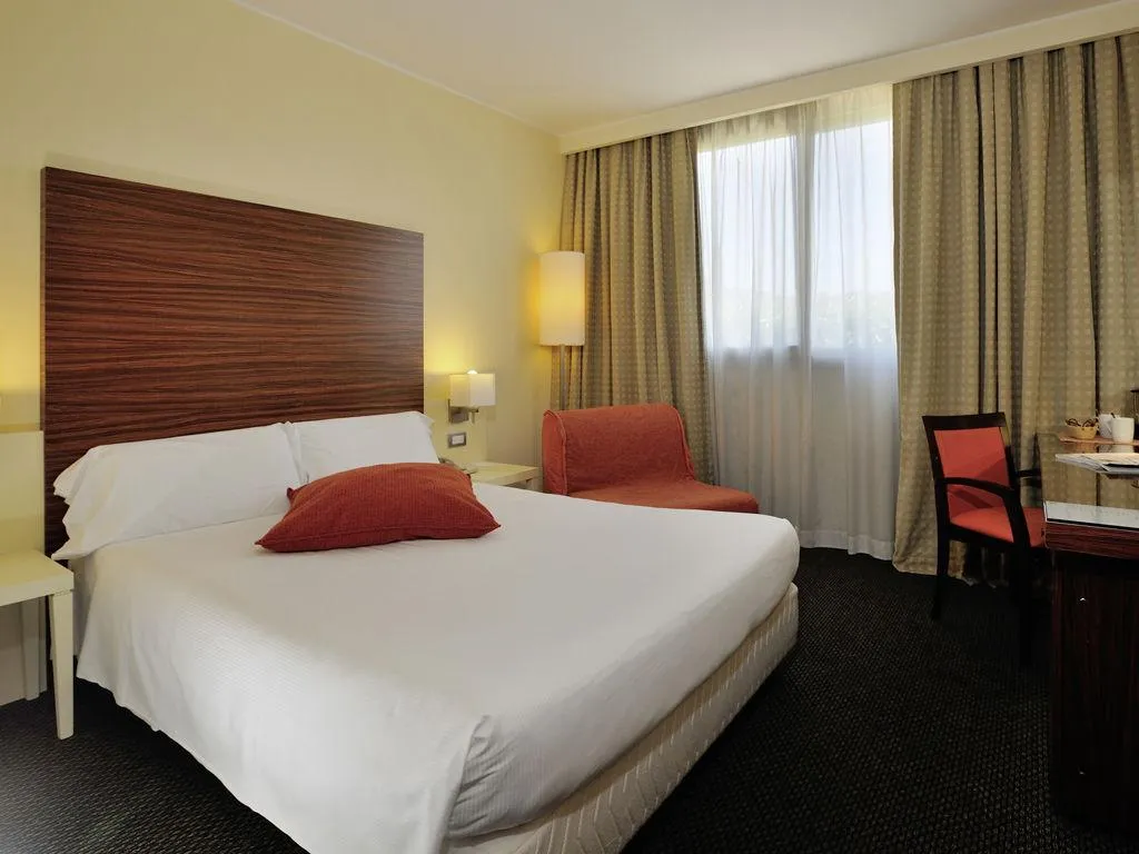 DOUBLE SUPERIOR Room, La Meridiana Perugia, Perugia