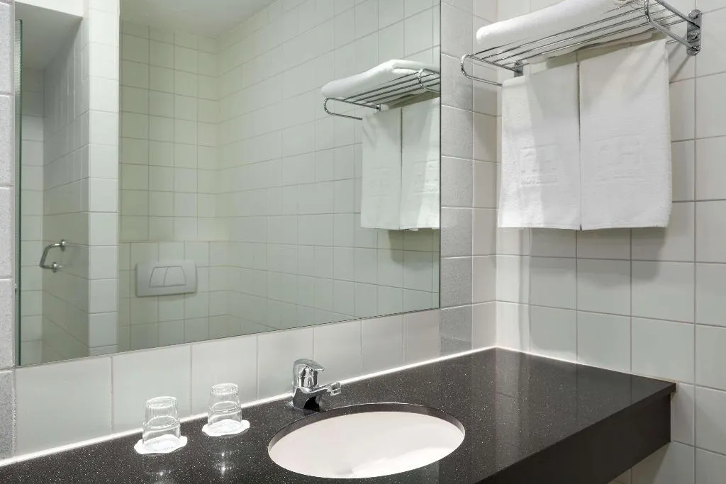 DOUBLE BASIC Room, NH Maastricht, Amsterdam