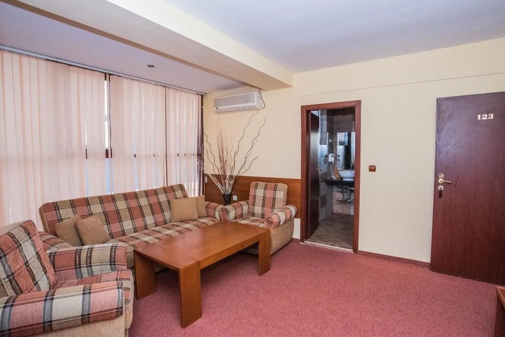 Room, Hotel Avenue, Bourgas
