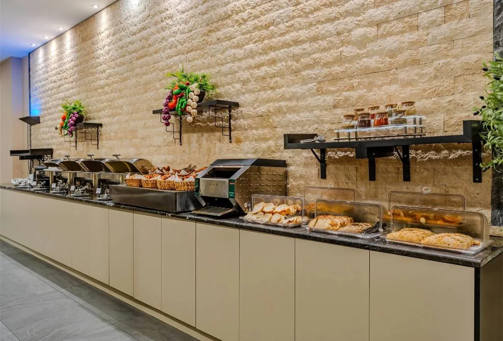 Restaurant, Ramada Plaza by Wyndham Izmir, Izmir