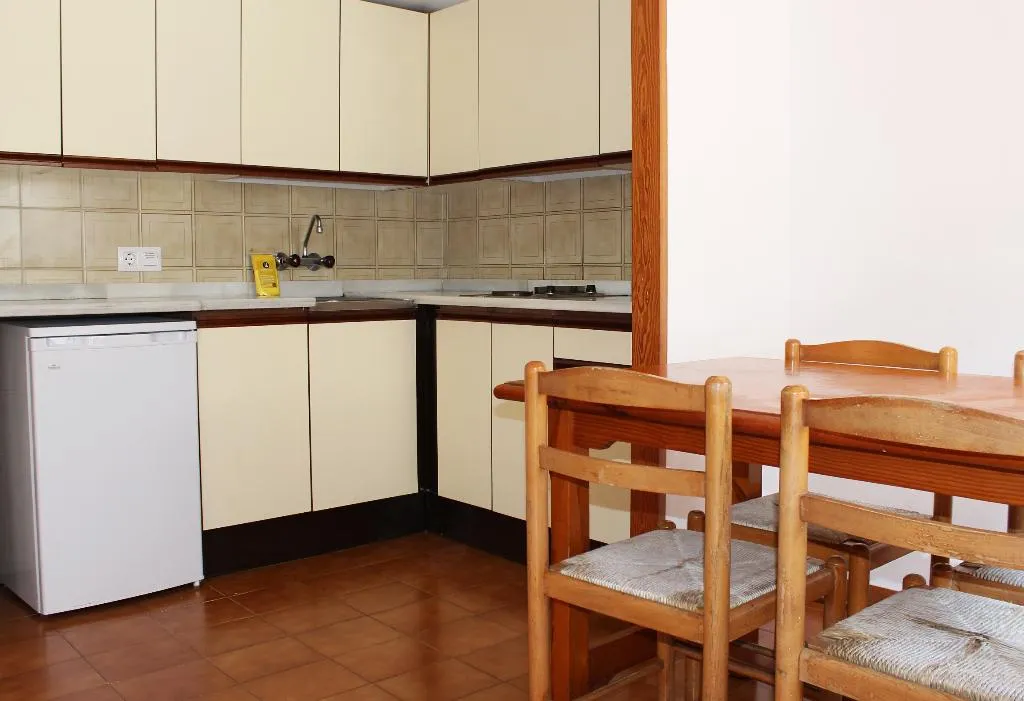 APARTMENT CAPACITY 4 ONE BEDROOM Room, Apartaments AR Costa Brava, Costa Brava