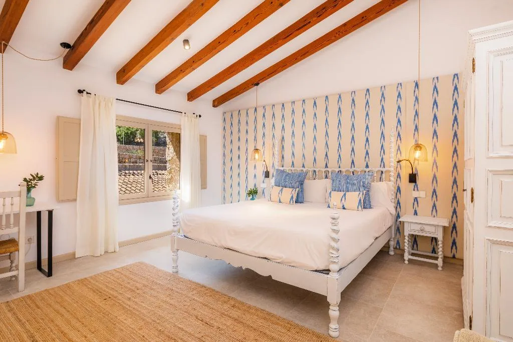 Double or Twin STANDARD Room, Finca Albellons, Majorca