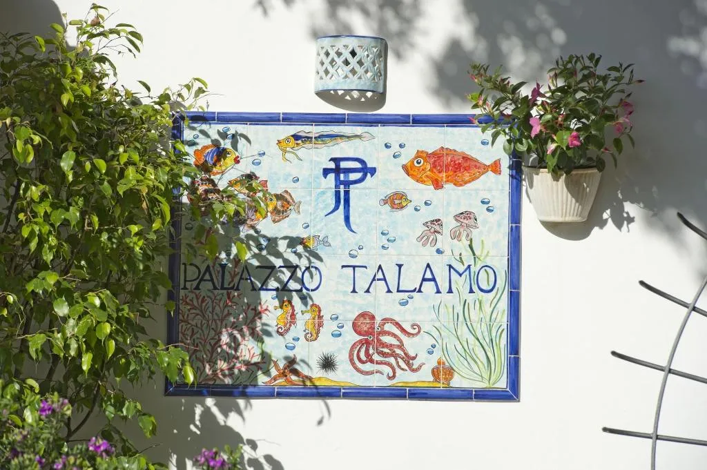 Restaurant, Palazzo Talamo, Naples