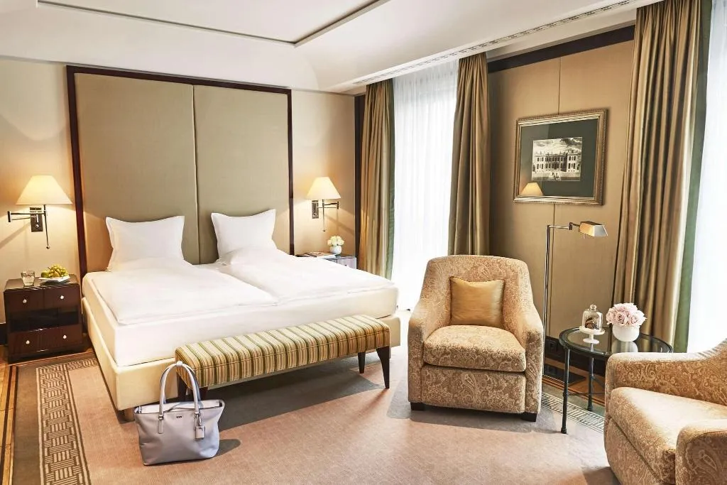Room, Adlon Kempinski Berlin, Berlin