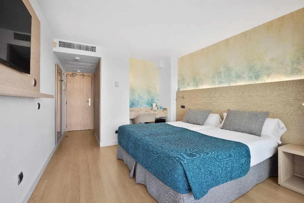 Double or Twin STANDARD Room, Fontanellas Playa, Majorca