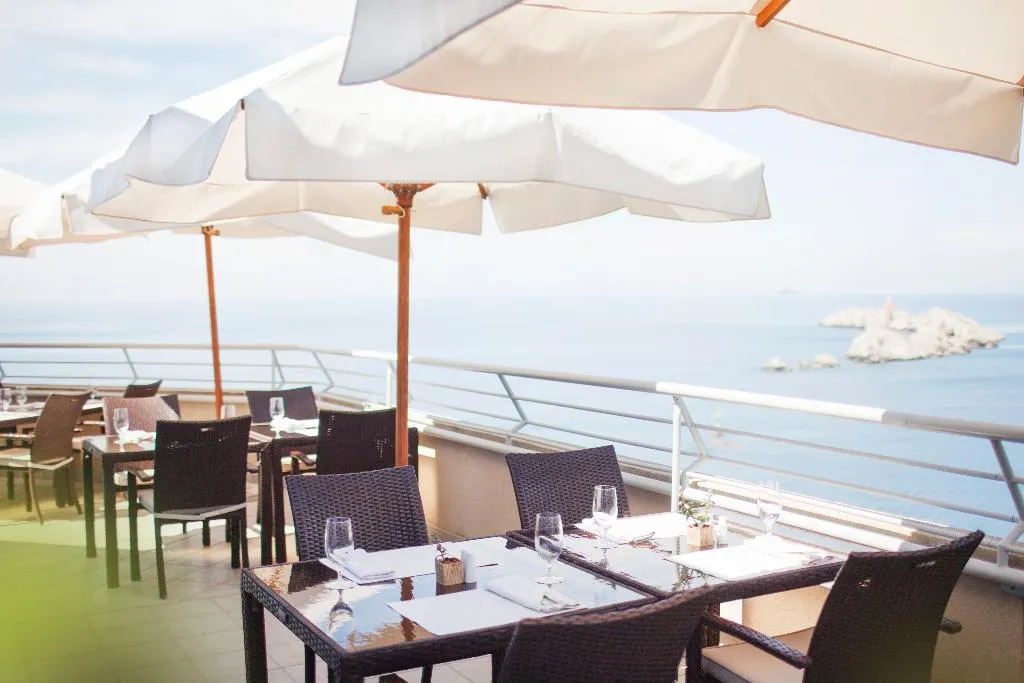 Terrace, Dubrovnik Palace, Dubrovnik