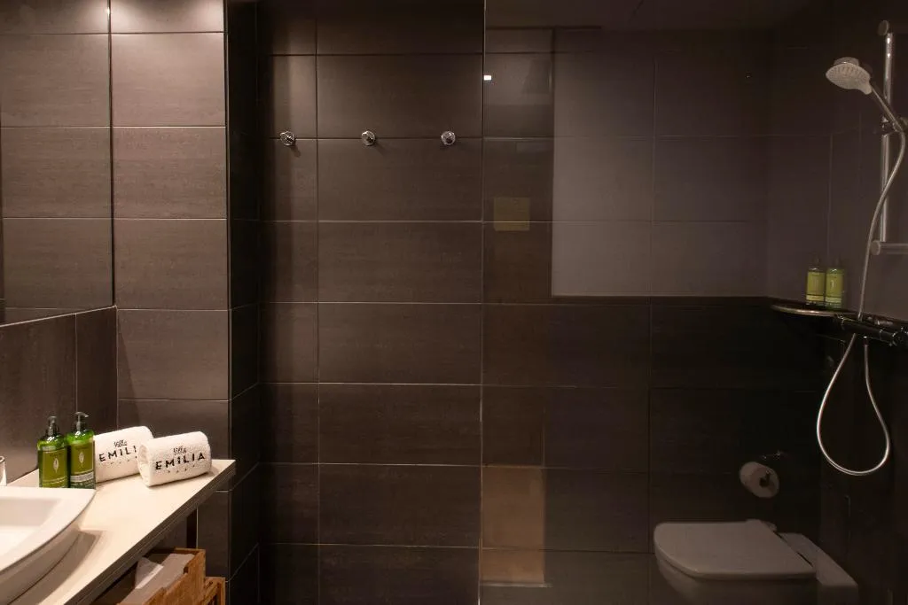 DOUBLE ONE BED Room, Villa Emilia, Barcelona