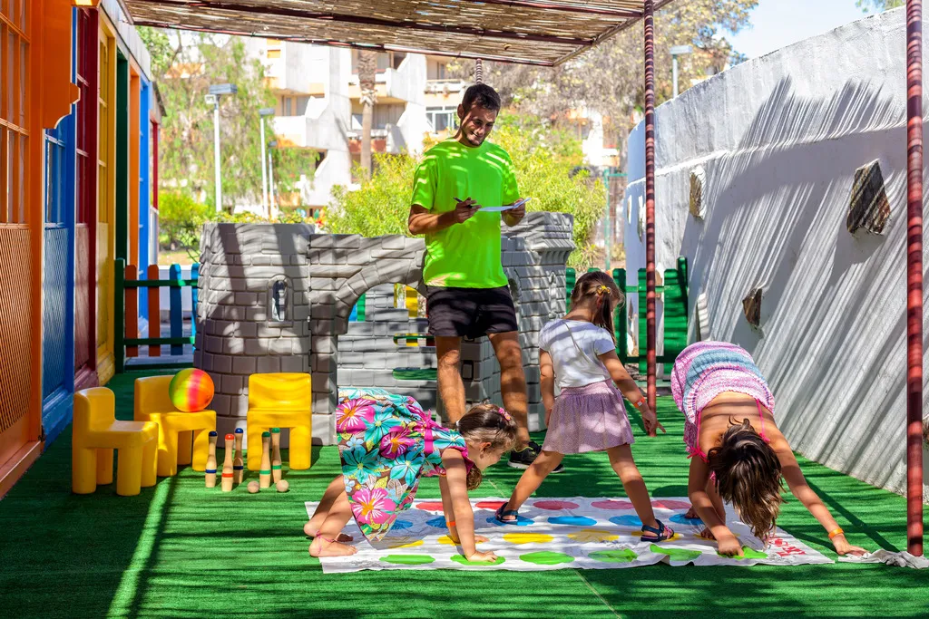 Sports and Entertainment, Ona Alborada, Tenerife