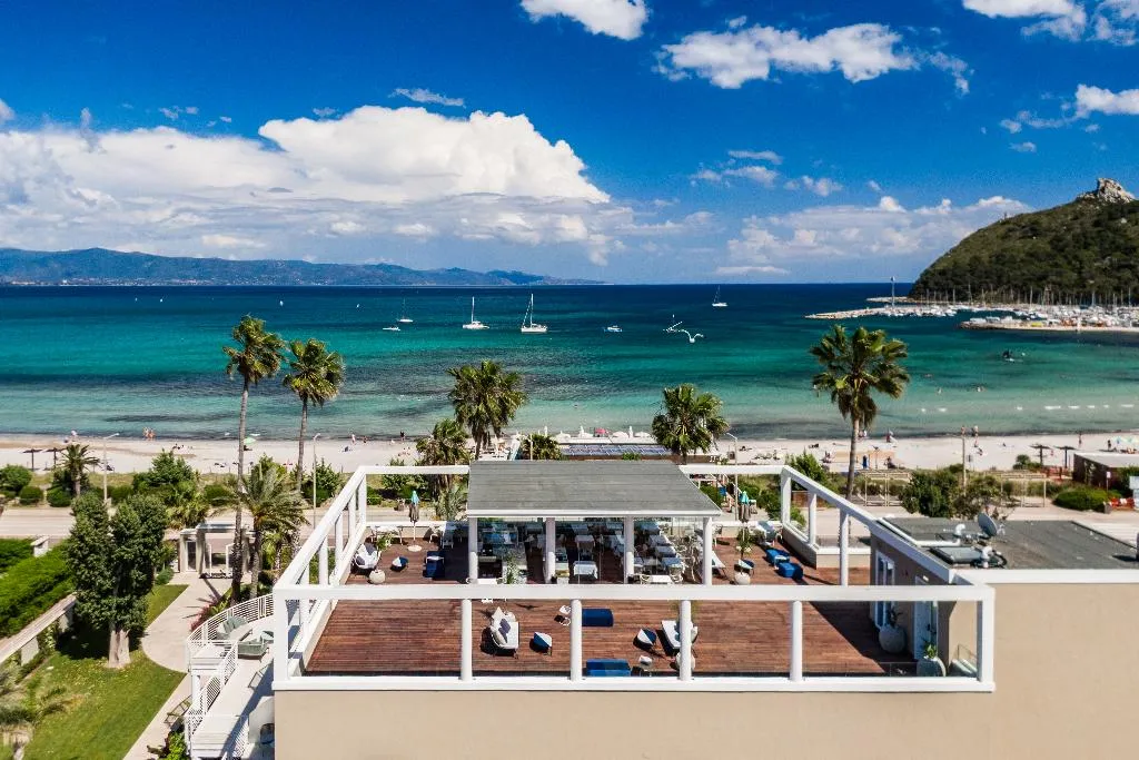 Terrace, Hotel Nautilus Excelsior - Adults Only, Cagliari