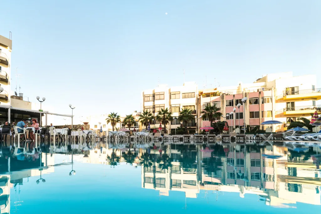 Pool, Topaz Hotel, Malta