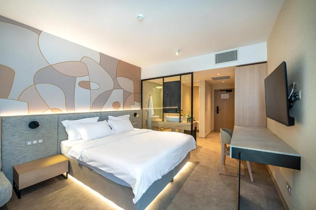 Double or Twin LAND VIEW Room, Hotel Zenith, Bourgas
