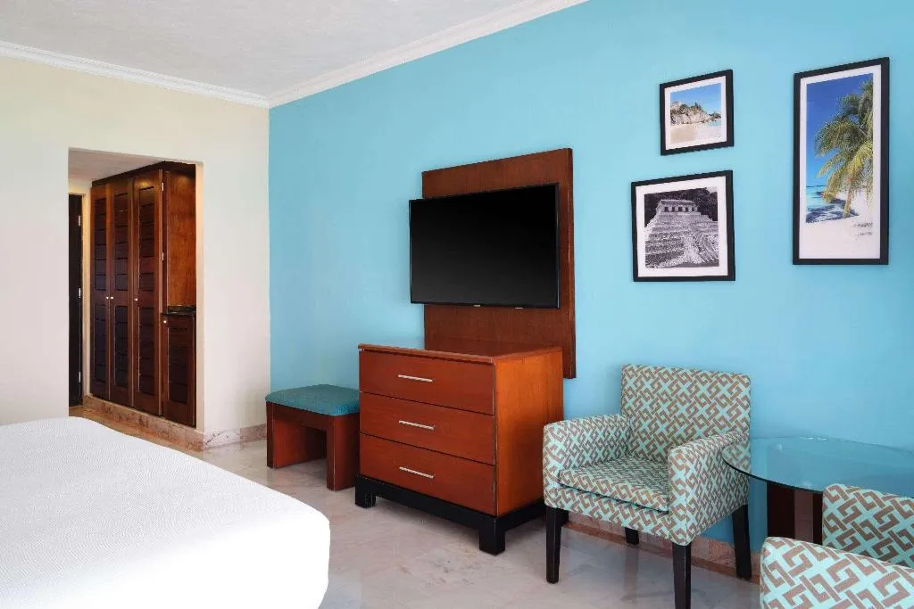 Room, Wyndham Grand Cancun All Inclusive Resort & Villas, Cancun Area