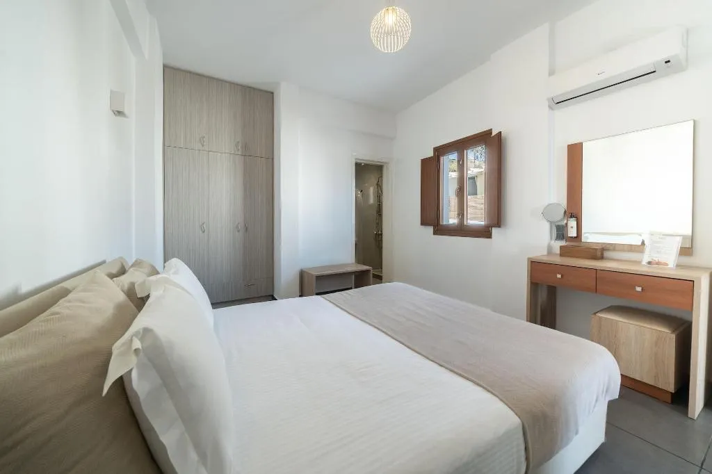Room, Belle etoile Villas, Santorini