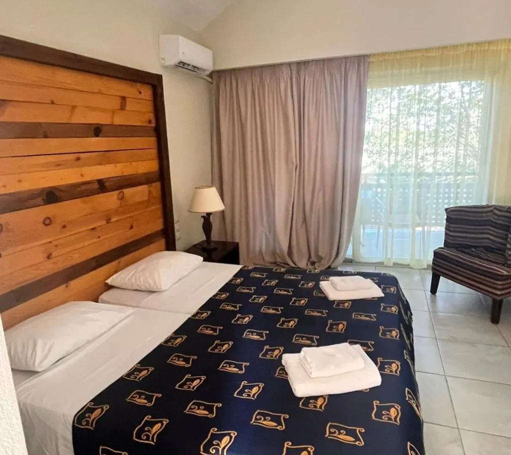 BUNGALOW SUPERIOR SEA VIEW Room, Olympian Bay Grand Resort, Thessaloniki