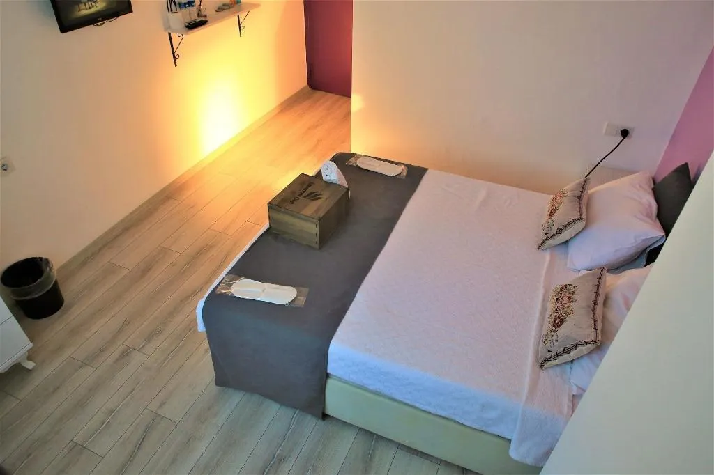 Room, Lavender Otel, Izmir