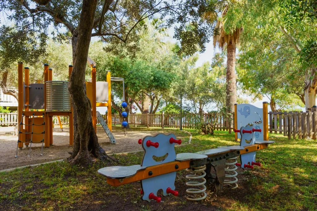 Sports and Entertainment, Calamos Beach Family Club Hotel, Athens