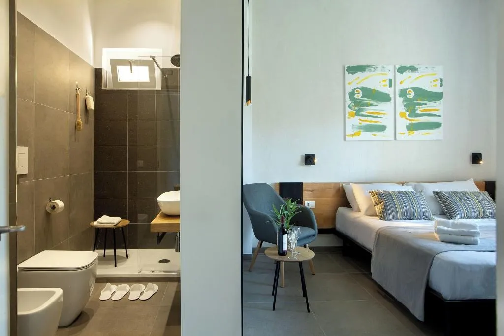 Room, Mare Fuori Rooms, Naples