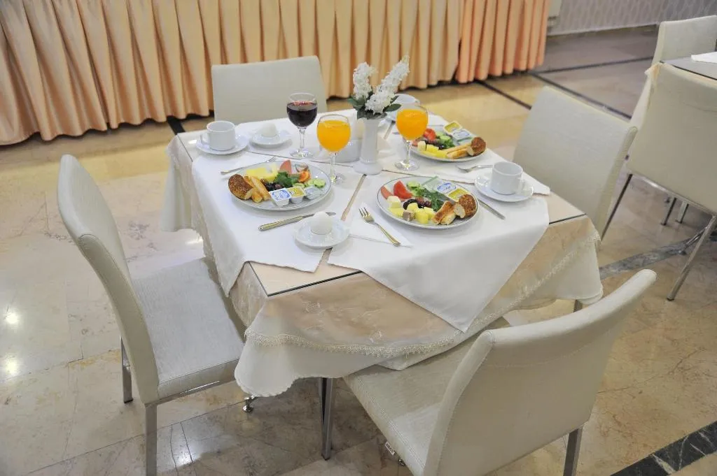 Restaurant, Kabacam, Izmir