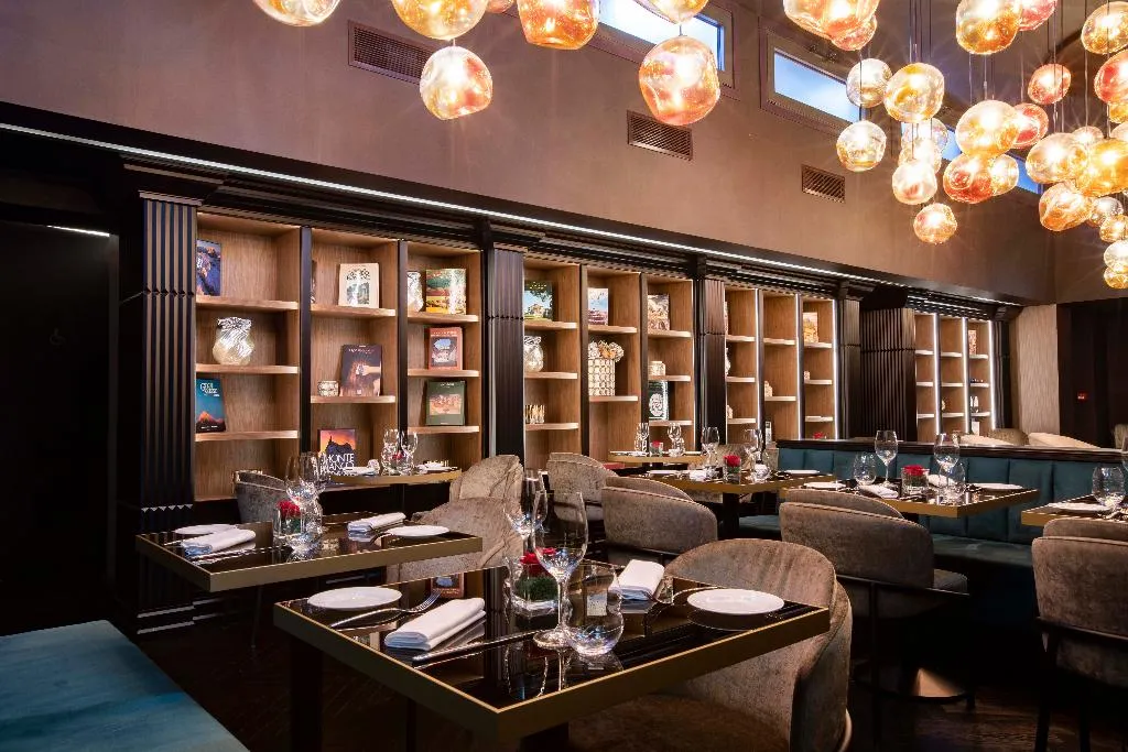 Restaurant, U-Visionary Roma Hotel, Rome