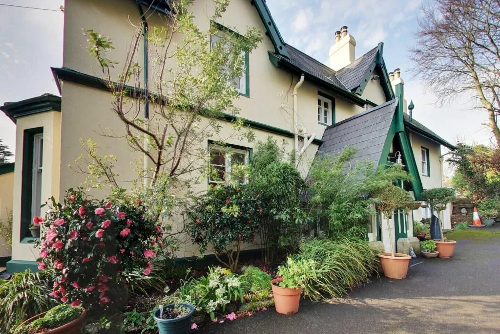 General view, Robin Hill House, Cork
