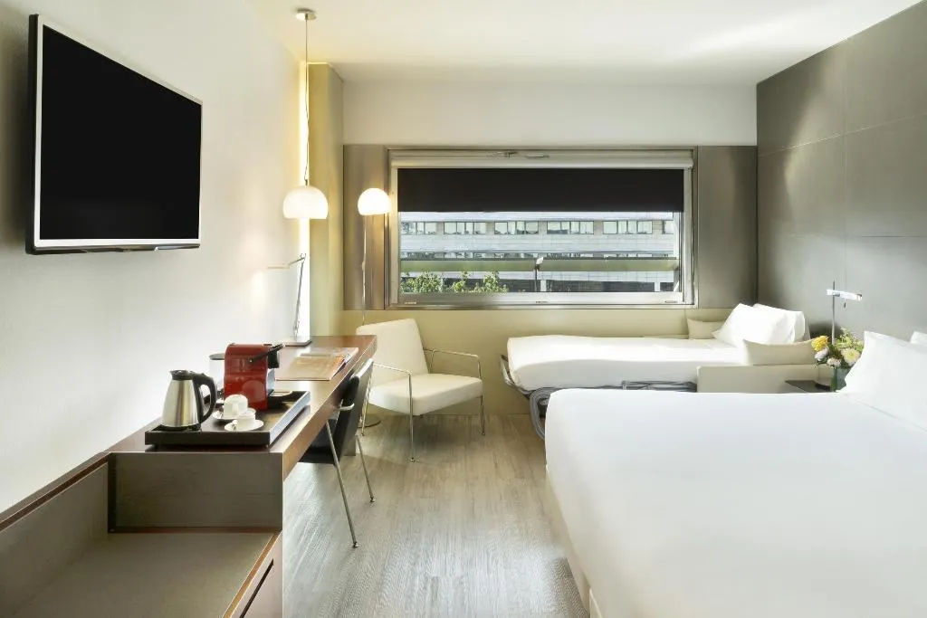 Room, NH Collection Barcelona Constanza, Barcelona