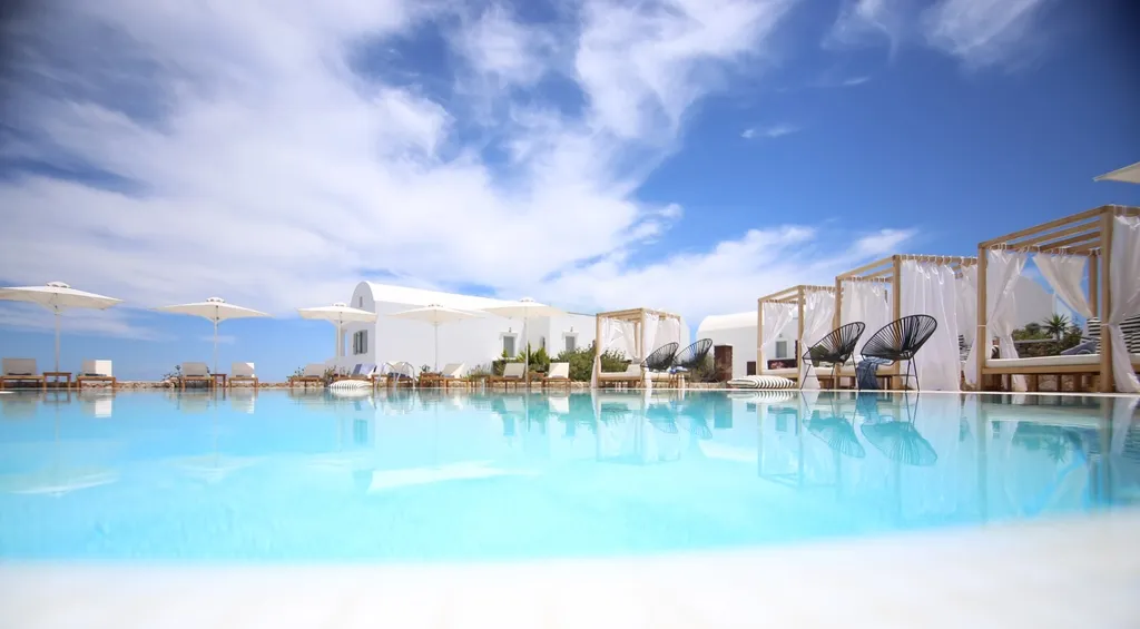 Pool, Astro Palace, Santorini