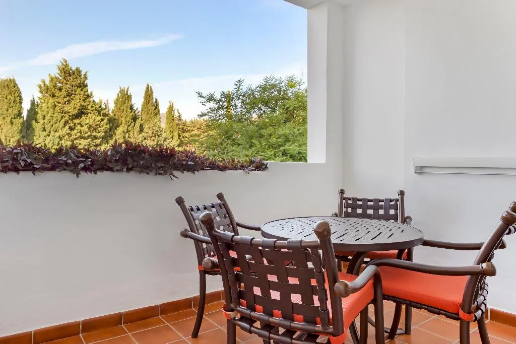 APARTMENT CAPACITY 6 TWO BEDROOMS Room, Royal Oasis Club at Pueblo Quinta, Costa Del Sol