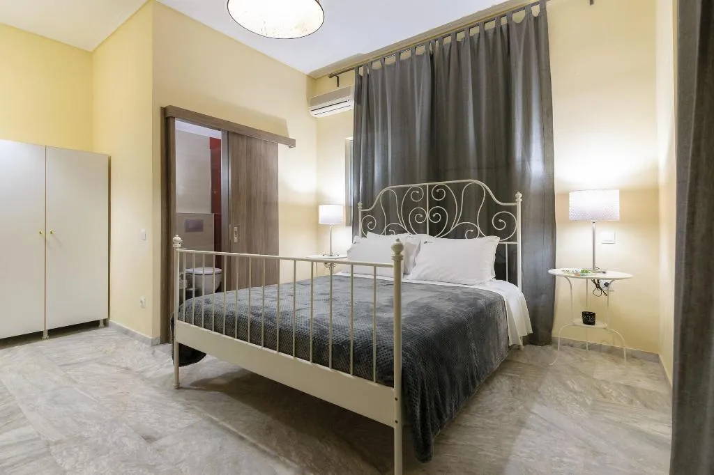 Room, Denise Studios & Apartments, Zante