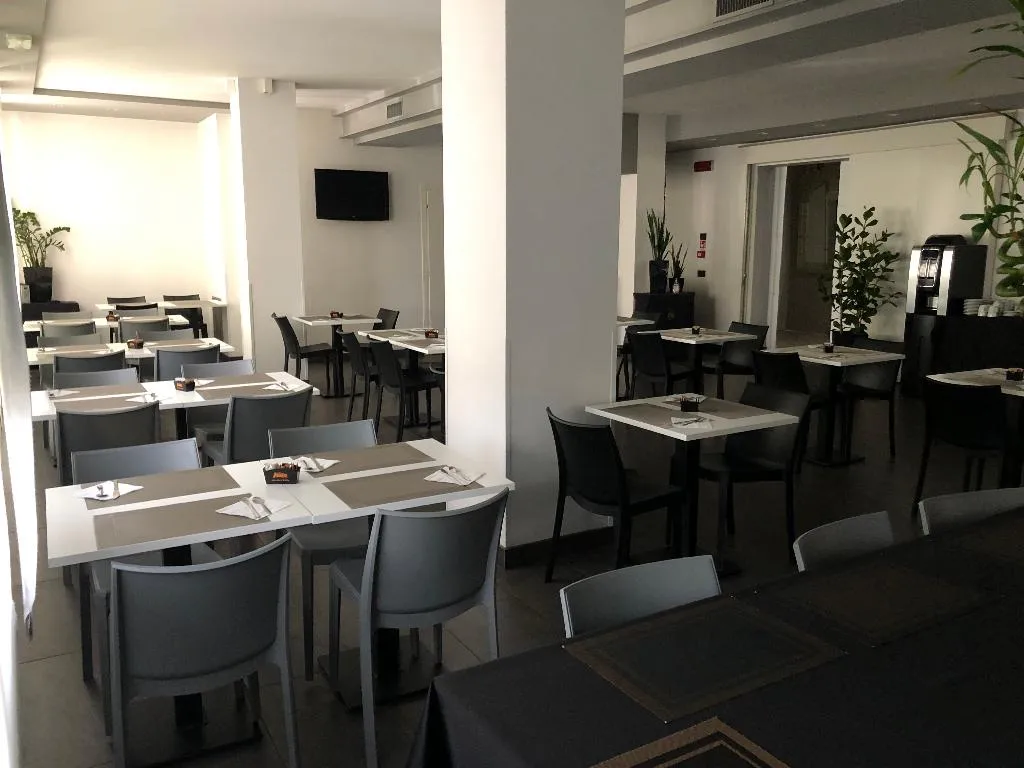 Restaurant, Nuova Mestre, Venice