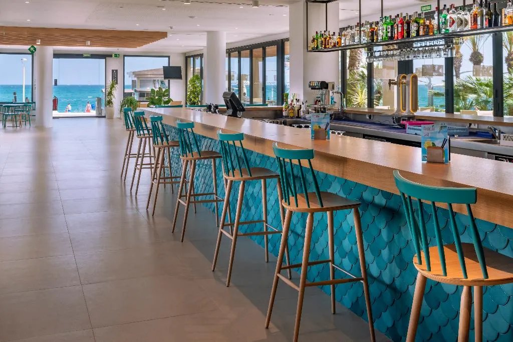 Bar, Caprici Beach Hotel & Spa, Costa Brava