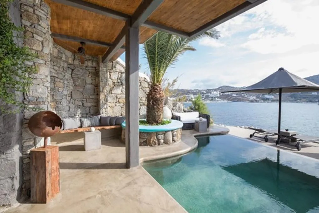 VILLA WITH PRIVATE POOL Room, Kivotos Mykonos, Mykonos