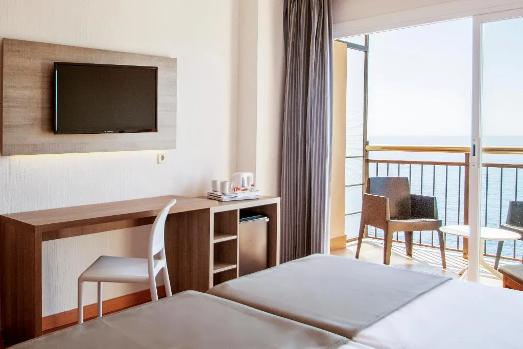 Double or Twin SUPERIOR SEA VIEW Room, Hotel Globales Cala Viñas Adults Only +16, Majorca