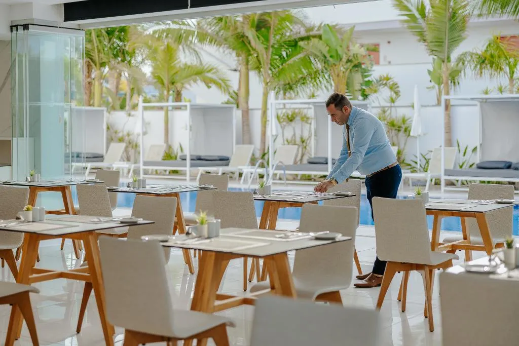 Restaurant, Tasia Maris Seasons, Cyprus