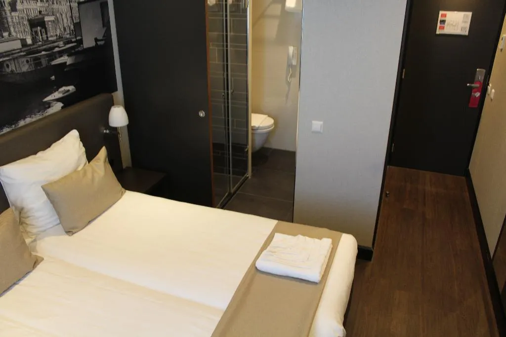 TWIN DELUXE Room, Royal Amsterdam Hotel, Amsterdam